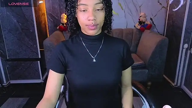 Snapshot of Violeth_b chatting on 16, 7, 2026 Violeth b online show from 16, 7, 2026