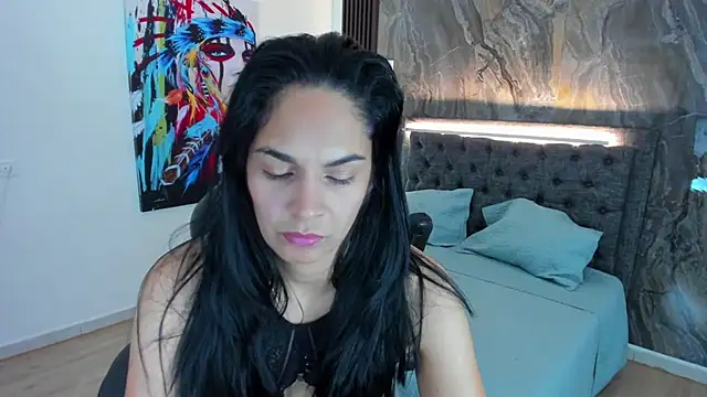 Carlota milf 30 online show from 4, 3, 2025