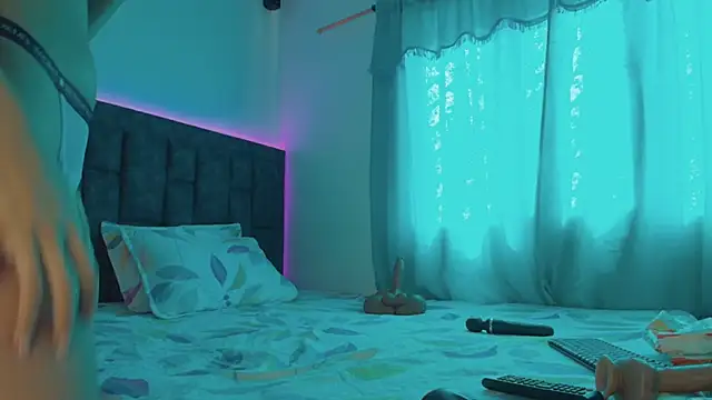 IssabellaLopez online show from 21, 11, 2025