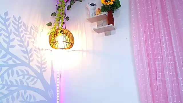 Alison Wiley online show from 9, 4, 2026