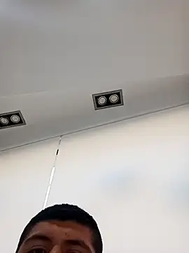 El baby12 online show from 25, 2, 2026