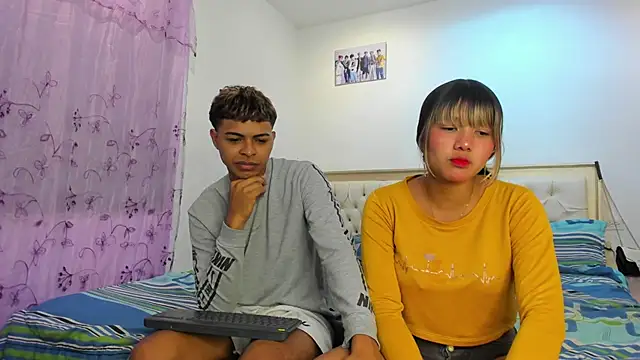 dafnezahiraa  online show from 11, 3, 2025