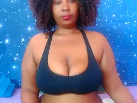 Snapshot of 2Sweetysmile chatting on 18, 12, 2024 2Sweetysmile online show from 18, 12, 2024