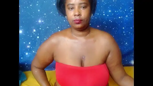 Snapshot of 2Sweetysmile chatting on 28, 2, 2025 2Sweetysmile online show from 28, 2, 2025