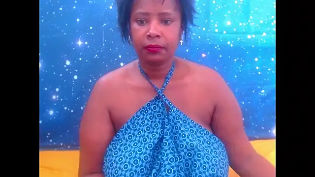 Snapshot of 2Sweetysmile chatting on 5, 3, 2025 2Sweetysmile online show from 5, 3, 2025