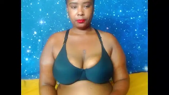 Snapshot of 2Sweetysmile chatting on 7, 3, 2025 2Sweetysmile online show from 7, 3, 2025
