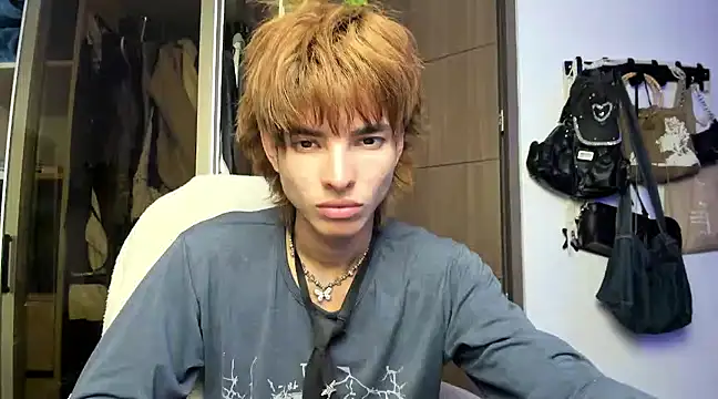 santy-kitty online show from 30, 1, 2025