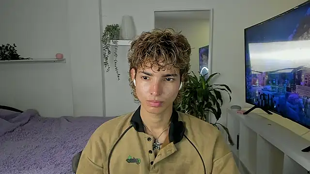 santy-kitty online show from 23, 9, 2025