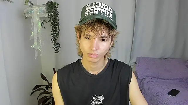 santy-kitty online show from 15, 10, 2025