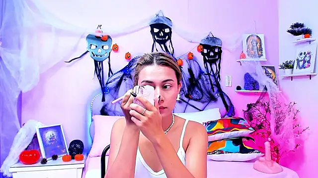 HannaPretthy online show from 24, 10, 2025