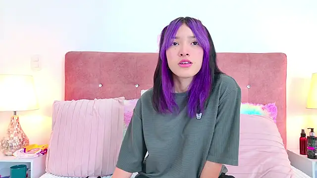 AlliciaKim online show from 18, 12, 2024