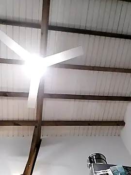 Snapshot of gwadaa9 chatting on 18, 12, 2025 gwadaa9 online show from 18, 12, 2025