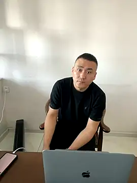 Snapshot of ShaoZian_1 chatting on 2, 12, 2025 ShaoZian 1 online show from 2, 12, 2025