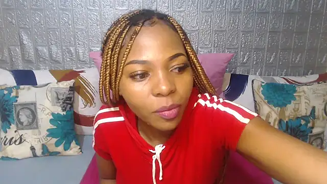 Snapshot of DiamondLuv29 chatting on 18, 3, 2025 DiamondLuv29 online show from 18, 3, 2025