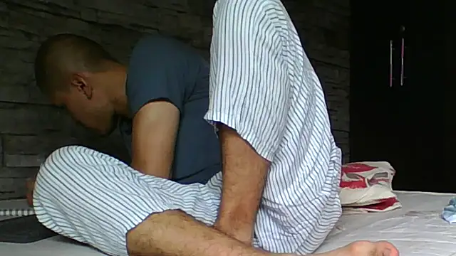 Sexylatin64 online show from 15, 4, 2026