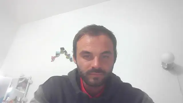 Snapshot of Thib0169 chatting on 1, 10, 2025 Thib0169 online show from 1, 10, 2025
