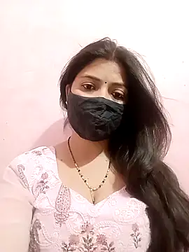Snapshot of Mahi_Baby25 chatting on 4, 4, 2026 Mahi Baby25 online show from 4, 4, 2026