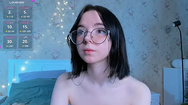 Nora Failure online show from 6, 1, 2025