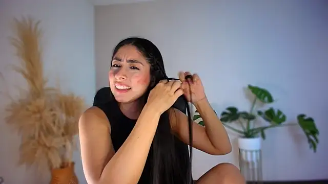 auroracaruso11 online show from 16, 4, 2026