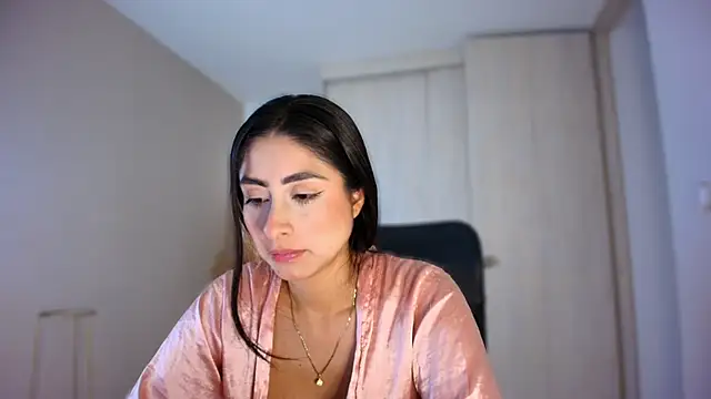 Snapshot of auroracaruso11 chatting on 12, 7, 2026 auroracaruso11 online show from 12, 7, 2026