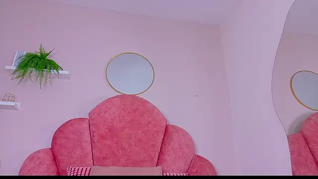 Snapshot of ParisFox_ chatting on 24, 2, 2026 ParisFox online show from 24, 2, 2026