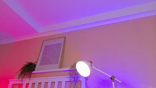 Snapshot of ParisFox_ chatting on 28, 2, 2026 ParisFox online show from 28, 2, 2026