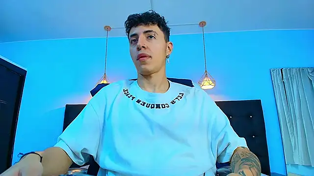 Snapshot of Lobo_17_ chatting on 26, 1, 2025 Lobo 17 online show from 26, 1, 2025