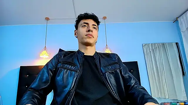 Snapshot of Lobo_17_ chatting on 28, 1, 2025 Lobo 17 online show from 28, 1, 2025