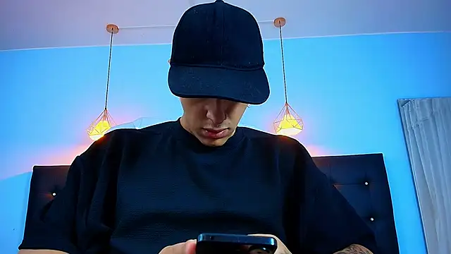 Snapshot of Lobo_17_ chatting on 31, 1, 2025 Lobo 17 online show from 31, 1, 2025