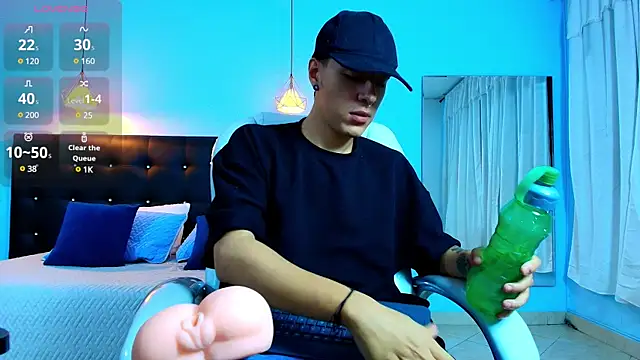 Snapshot of Lobo_17_ chatting on 22, 2, 2025 Lobo 17 online show from 22, 2, 2025