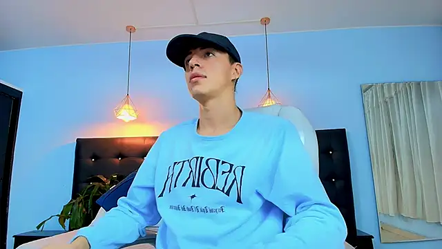 Snapshot of Lobo_17_ chatting on 20, 3, 2025 Lobo 17 online show from 20, 3, 2025