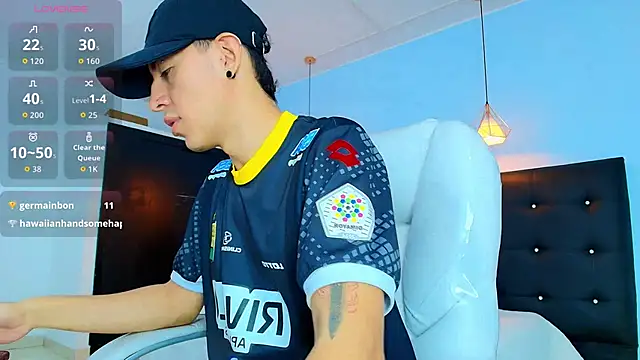 Snapshot of Lobo_17_ chatting on 20, 9, 2025 Lobo 17 online show from 20, 9, 2025