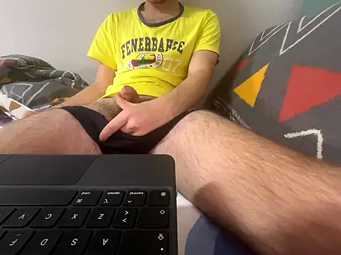 Snapshot of sweetspider35 chatting on 7, 12, 2024 sweetspider35 online show from 7, 12, 2024