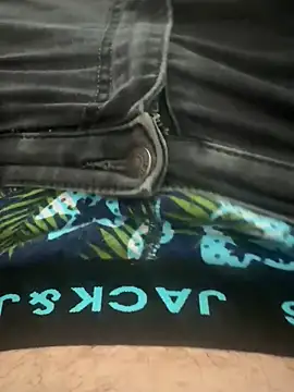 Snapshot of HAPPYKYLI chatting on 9, 12, 2024 HAPPYKYLI online show from 9, 12, 2024