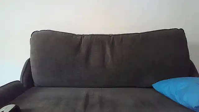 Snapshot of naturiste974 chatting on 16, 12, 2025 naturiste974 online show from 16, 12, 2025