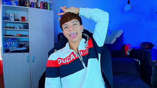 twink sebas  online show from 2, 2, 2026