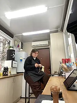 Snapshot of cinnabon_ chatting on 19, 1, 2025 cinnabon online show from 19, 1, 2025