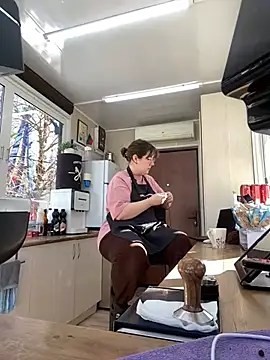 Snapshot of cinnabon_ chatting on 30, 1, 2025 cinnabon online show from 30, 1, 2025