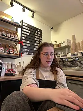 Snapshot of cinnabon_ chatting on 15, 1, 2026 cinnabon online show from 15, 1, 2026