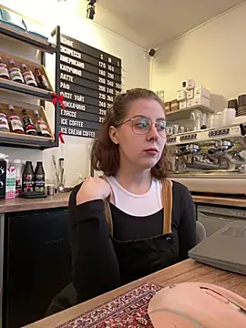 Snapshot of cinnabon_ chatting on 10, 2, 2026 cinnabon online show from 10, 2, 2026