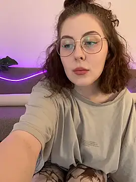 Snapshot of cinnabon_ chatting on 21, 2, 2026 cinnabon online show from 21, 2, 2026