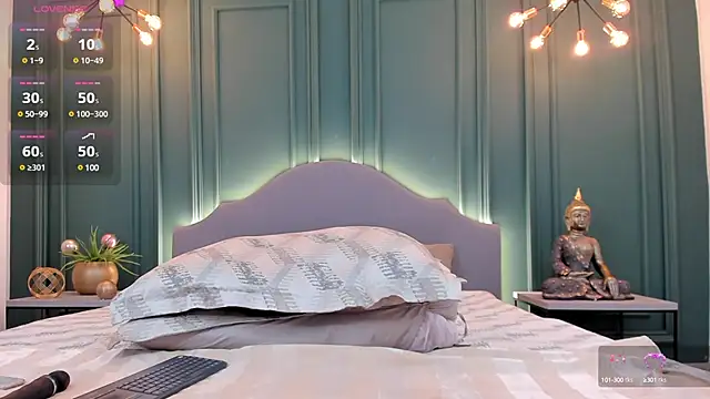 Snapshot of rubyhill_2711 chatting on 7, 1, 2025 rubyhill 2711 online show from 7, 1, 2025