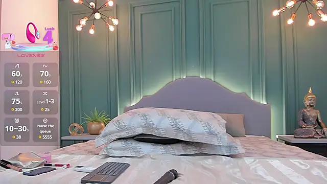 Snapshot of rubyhill_2711 chatting on 1, 3, 2025 rubyhill 2711 online show from 1, 3, 2025