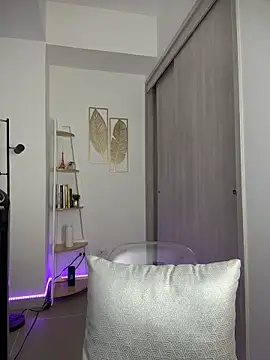 Snapshot of rubyhill_2711 chatting on 14, 12, 2025 rubyhill 2711 online show from 14, 12, 2025