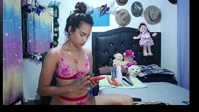 Snapshot of jadde_blair chatting on 19, 12, 2025 jadde blair online show from 19, 12, 2025