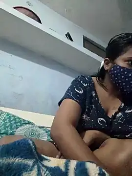 Snapshot of Priya_Strip chatting on 8, 1, 2025 Priya Strip online show from 8, 1, 2025