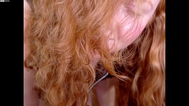 Scarlettredff online show from 27, 11, 2025