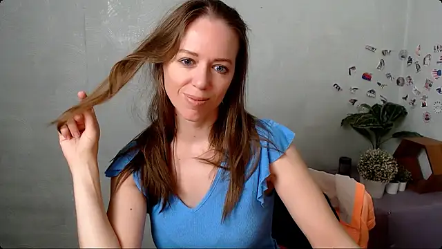 Snapshot of GloriaSi_ chatting on 24, 5, 2026 GloriaSi online show from 24, 5, 2026