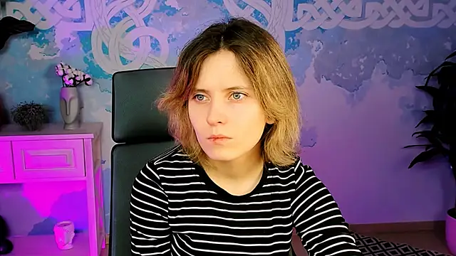 LolaAsmus online show from 31, 1, 2025