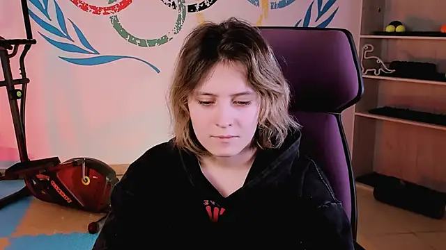 LolaAsmus online show from 13, 2, 2025